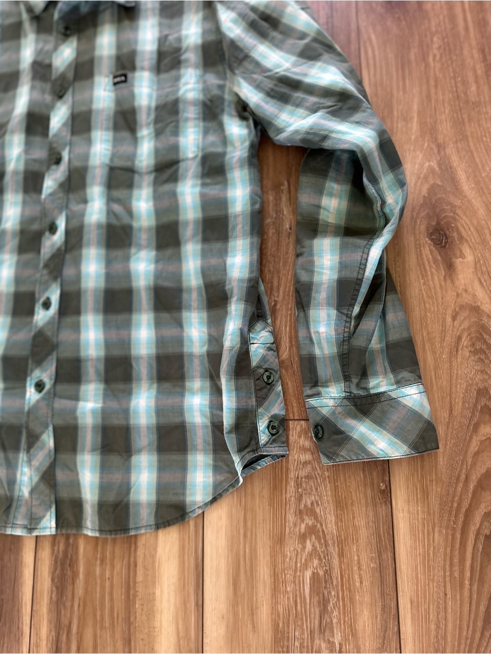 RVCA Men's Green and Teal Plaid Button-Down Shirt size large - Picture 2 of 4